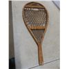 Image 3 : Single Snowshoe — 35" Long