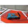 Image 8 : Hot Wheels Challenge Lined Slot Car Race Track