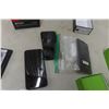 Image 6 : 3 Mobile Cell Phones, Picture Slide and Film Scanner and Hand-Turbine Radio