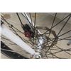 Image 3 : Urbana Ucribe Speed Bella Balloon Tire Bicycle 27"