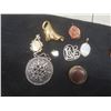 Image 2 : Fashion Jewelry: Necklaces, Beads, Pendants, Earrings, Bracelet, Brooches and More