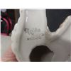Image 7 : Shelf Décor: Ceramic Puppy, Decorative Basket, Figurines and 2 Covered Trinket Containers