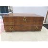 Image 2 : Fashion Jewelry: Necklaces, Earrings, Beads, Rings and Wooden Jewelry Box