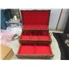 Image 3 : Fashion Jewelry: Necklaces, Earrings, Beads, Rings and Wooden Jewelry Box