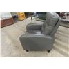 Image 4 : Power Leather/Leather Style Recliner