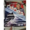 Image 13 : Winnipeg Jets Wall Plaque 11", Jagr and Gretzky Posters, Winnipeg Blue Bombers Pins and More
