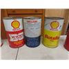 Image 3 : 10 Quart Oil Cans: Shell, Texaco, John Deere