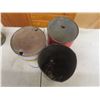 Image 7 : 10 Quart Oil Cans: Shell, Texaco, John Deere