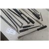 Image 2 : 16 Pry Bars