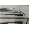 Image 4 : 16 Pry Bars