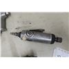 Image 4 : 3 Air Tools, 2 Drills and Die Grinder