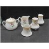 Image 11 : 5 Lil Chimney Porcelain Figures, Musical Ornaments, Salt and Pepper Shakers