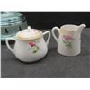 Image 12 : 5 Lil Chimney Porcelain Figures, Musical Ornaments, Salt and Pepper Shakers