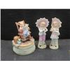 Image 8 : 5 Lil Chimney Porcelain Figures, Musical Ornaments, Salt and Pepper Shakers