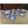 Image 7 : 21-Piece Royal Crown Derby China Set and 3-Piece Noritake Hand-Painted China
