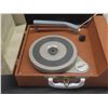 Image 2 : Portable Fleetwood Record Player
