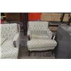 Image 12 : 3-Piece Living Room Suite: Couch (86" Wide), Love Seat (54" Wide) and Armchair