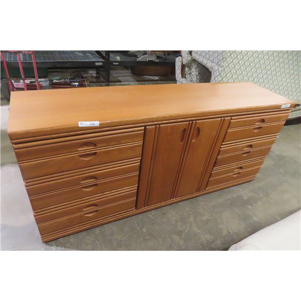 Oak Dresser, 30" × 20" × 18"