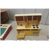 Image 3 : Fisher-Price Xylophone, School Desk and Doll Play Kitchen