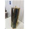Image 2 : Vintage Brown and Green Glass Multi-Bulb Swag Light