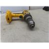 Image 11 : DeWalt 18V Kit: Recip Saw, ½" Drill/Driver, 6½" Circular Saw, Flashlight, Charger