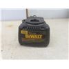 Image 12 : DeWalt 18V Kit: Recip Saw, ½" Drill/Driver, 6½" Circular Saw, Flashlight, Charger