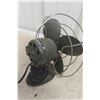 Image 7 : 2 Vintage Fans: 1 Super Electric, 1 Dominion Electric