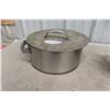 Image 4 : WWII Cooking Pots
