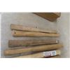 Image 4 : 8 Wooden Handles for Hammers