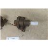 Image 5 : 2 Brass Gear Pumps