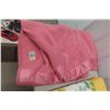 Image 6 : Home Décor Quilt and Wool Blanket