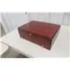 Image 5 : 2 Cases of Plated Flatwear