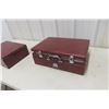 Image 9 : 2 Cases of Plated Flatwear