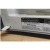 Image 5 : Frigidaire Over-Range Microwave with Exhaust
