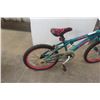 Image 5 : Avigo Sophia Pedal Bike, 19"