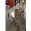 Image 5 : 6 Waiting Room Chairs – Stackable