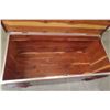 Image 6 : Cedar Chest with Bottom Drawer, 21" × 39" × 18"
