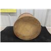 Image 7 : Stoneware Salt Glaze 2-Gallon Crock