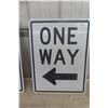 Image 3 : 2 One-Way Traffic Signs, 18" × 24"