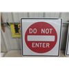 Image 3 : 2 Traffic Signs: 1 Do Not Enter (24" × 24") and 1 One Way (18" × 24")