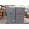 Image 1 : 2 Metal 2-Drawer Filing Cabinets, 30½" × 18" × 28"