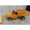 Image 6 : 2 Metal Tonka - Low Bed Truck and Trailer + Dump Truck