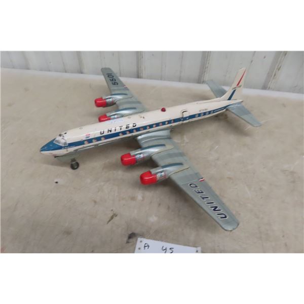 Cragston United Airlines 717 Litho Plane (22" x 23")