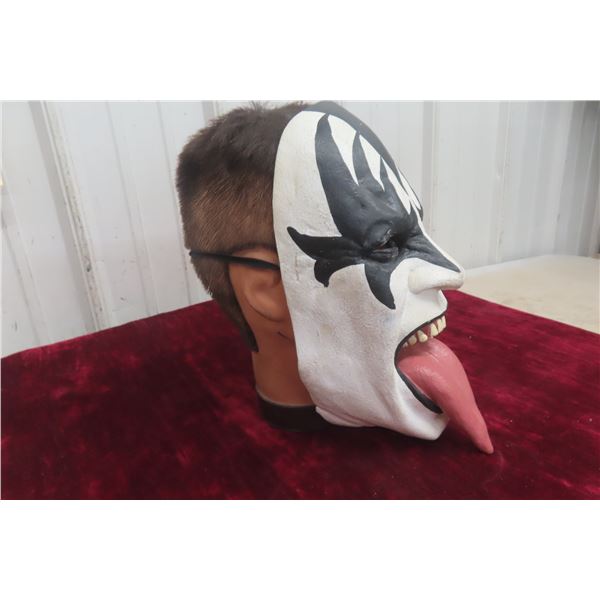 KISS Vintage Mask