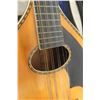 Image 9 : Mandolin w/ Case