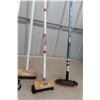 Image 4 : 4 Curling Brooms and Ashem Size 13 Curling Shoe & Sliders
