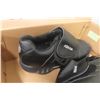 Image 9 : 4 Curling Brooms and Ashem Size 13 Curling Shoe & Sliders
