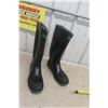 Image 1 : New Steel-Toed Rubber Boots – Size 11