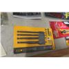 Image 6 : New Utility Knife, Drill Bits, Cloverleaf Hinges, Nails and Hardware