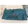 Image 2 : Air Canada Carry-On, Insulated Safety Gloves, Micron 9 Skates and Insulated Rubber Boots – Size 11